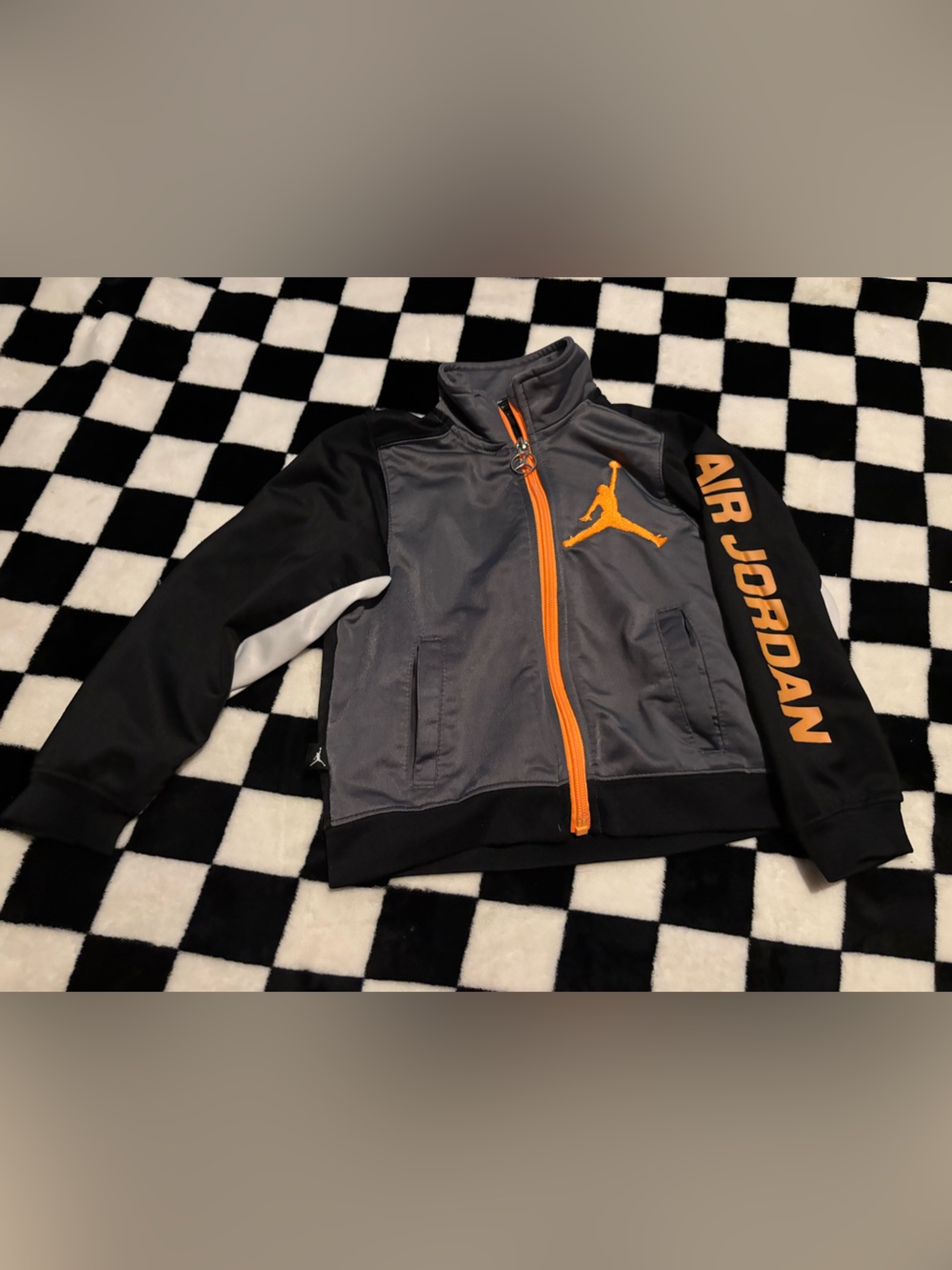 3T Jordan Kids Grey & Orange Air Jordan zip up sweater